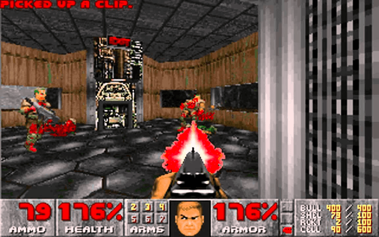 Gameplay screen of DOOM (6/8)