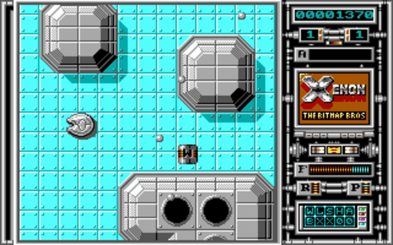 Gameplay screen of Xenon (4/8)