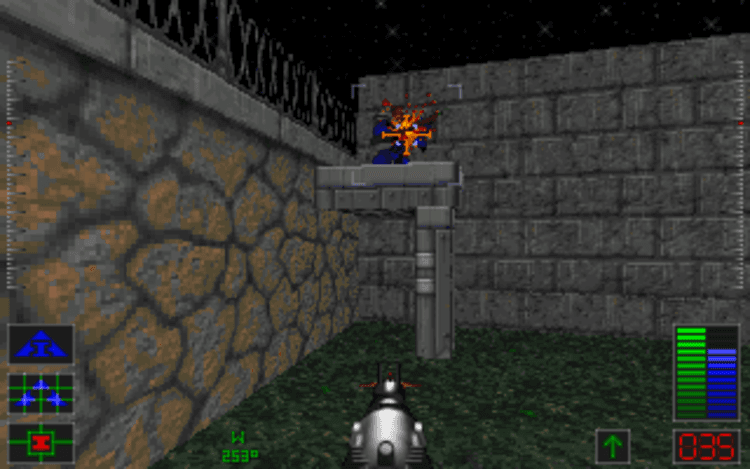 Gameplay screen of CyClones (1/8)