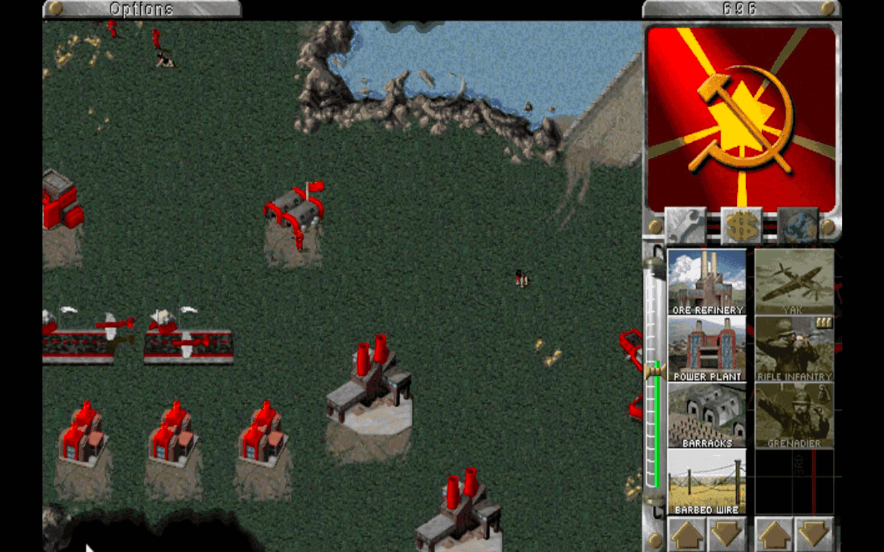 Gameplay screen of Command & Conquer: Red Alert (7/8)