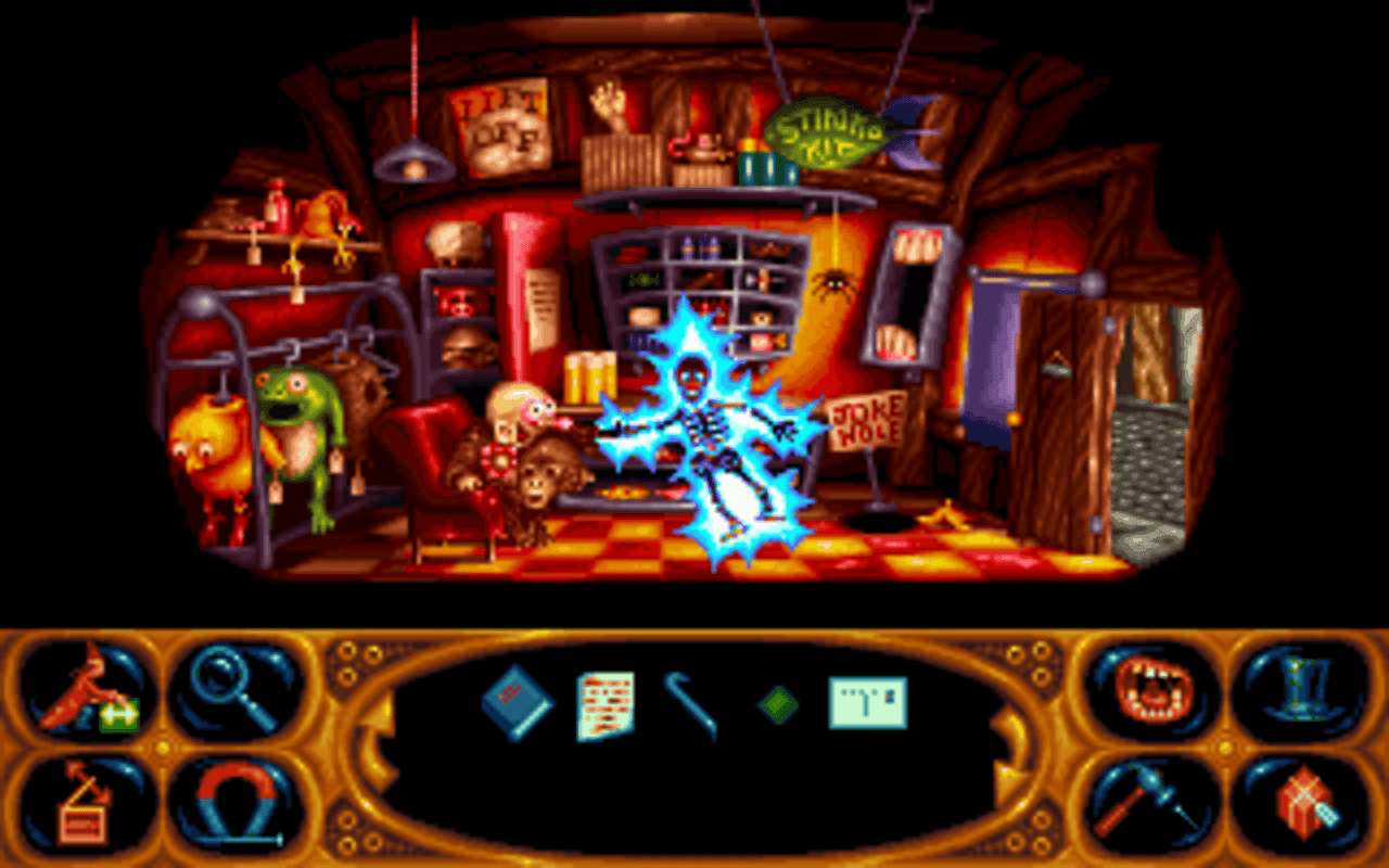 Gameplay screen of Simon the Sorcerer II: The Lion, the Wizard and the Wardrobe (7/8) Gameplay screen of Simon the Sorcerer II: The Lion, the Wizard and the Wardrobe (7/8)